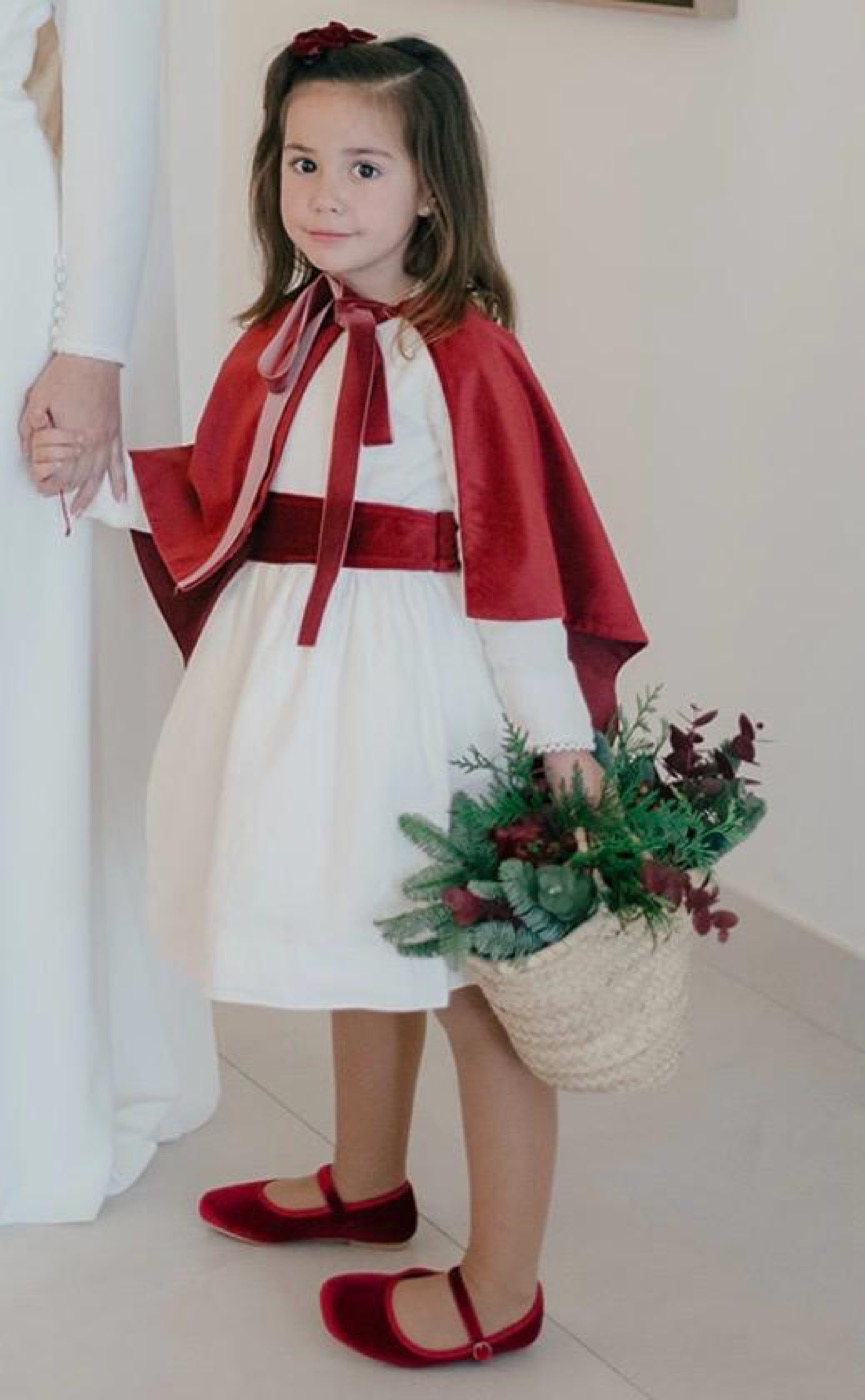 Vestido de ceremonia infantil con capa granate — Maitika Moda Albox